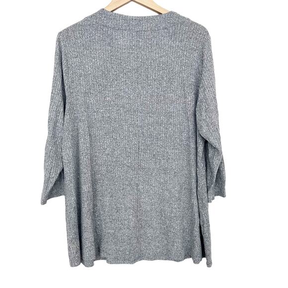 Lane Bryant Gray Ribbed 3/4 Sleeve Sweater Sz 18/20 - Picture 3 of 4